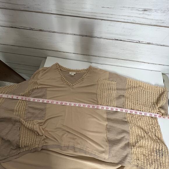 POL City Drifrter Oversized Neutral Tan Boho Top Size Small - Picture 9 of 9